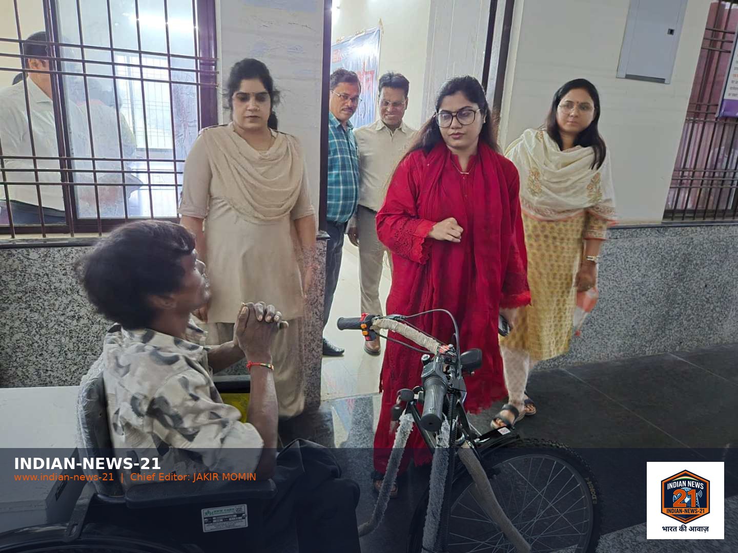 कलेक्टर को बताई अपनी समस्या शासन की योजनाओ के तहत,  लाभान्वित हुवे दिव्यांग, मिला  मोटराइज्ड ट्राई साइकिल का सहारा  आसान हुई राहें  मोटराइज्ड ट्राई साइकिल से आत्मनिर्भरता की ओर बढ़े गौतम …..